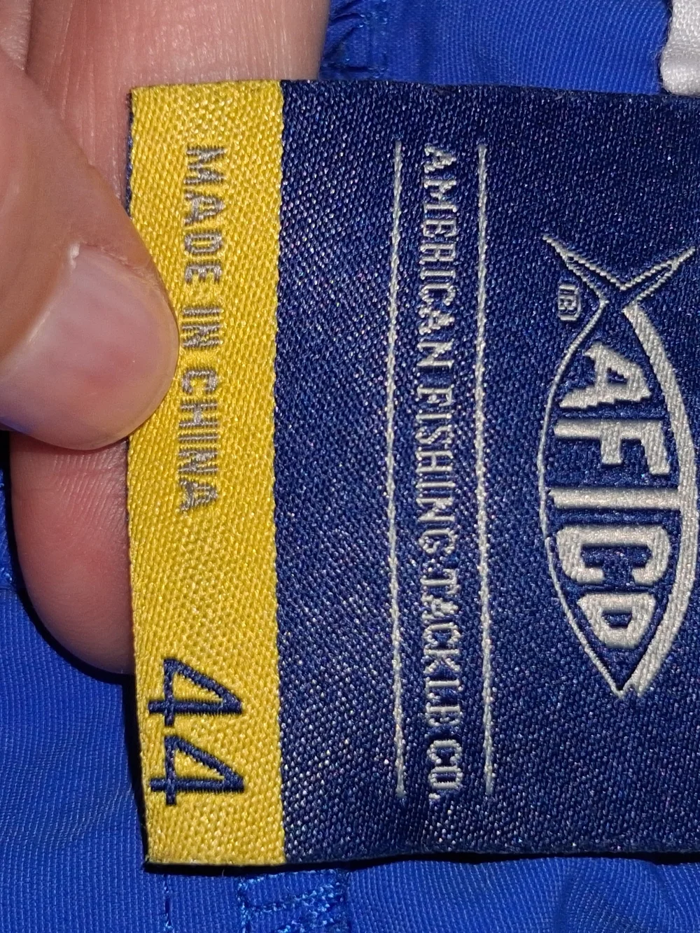 AFTCO Men’s Royal Blue Fishing Shorts; Size 44